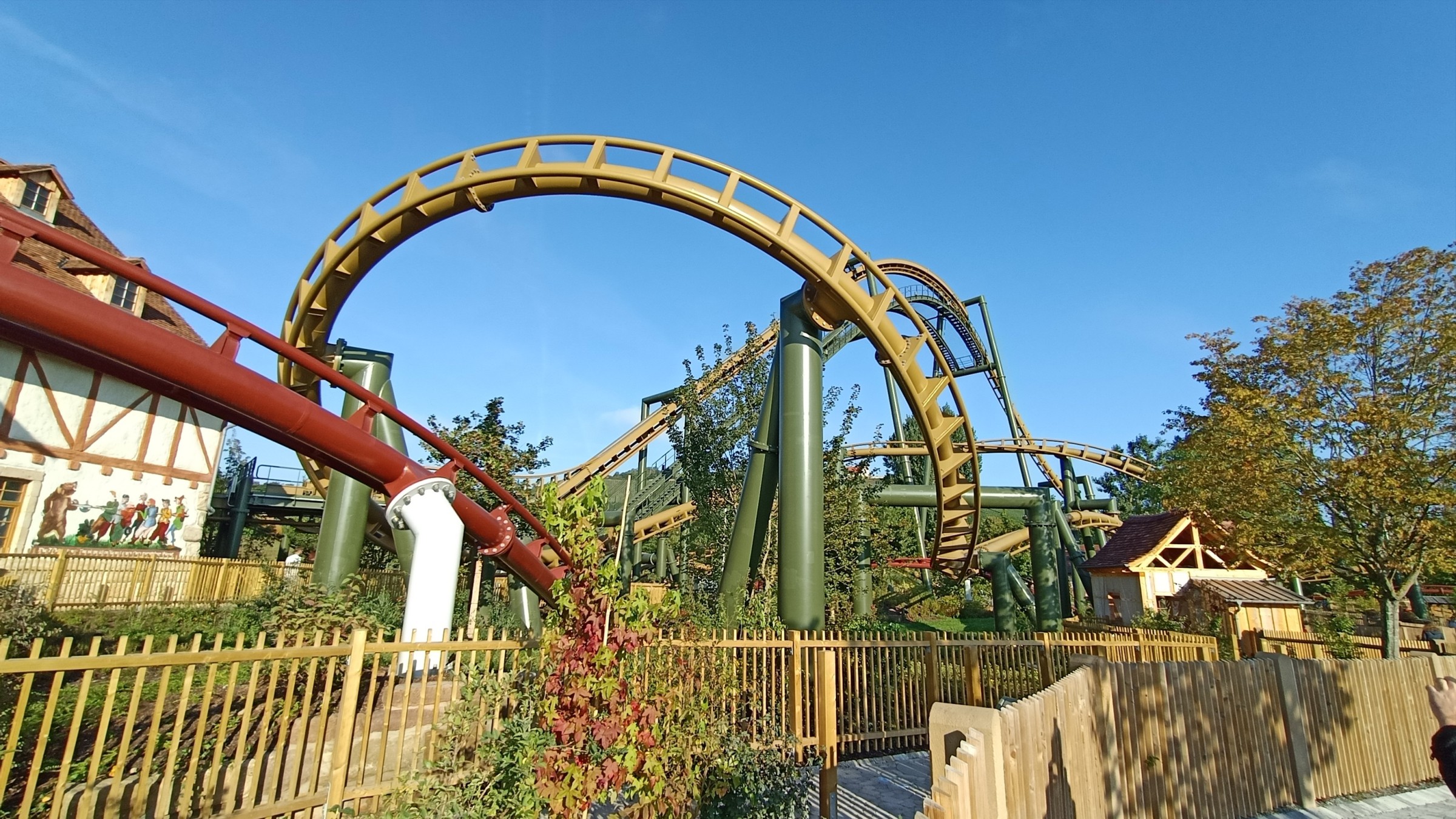 Erlebnispark Tripsdrill 2021 - Le 19 septembre (164).jpg
